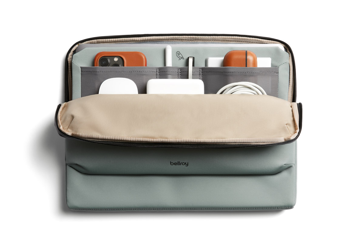 Bellroy Laptop Caddy 14" - Eucalyptus